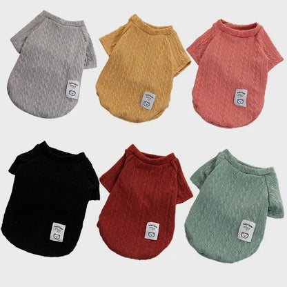 Winter Pet Apparel: Bear Pattern Knitted Sweater for Small Dogs and Cats, Ideal for Chihuahuas, French Bulldogs, and Pugs - Perfect Valentine's Day Gift